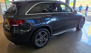 
										Mercedes GLC300E AMG Line full									
