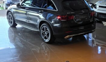 
										Mercedes GLC300E AMG Line full									