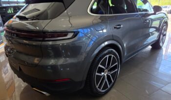 
										Porsche Cayenne E-Hybrid full									