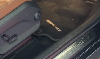 
										Mercedes GLC300E AMG Line full									