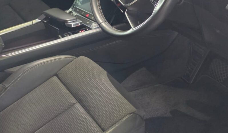 
								Audi E-Tron 55 Quattro Sportback First Edition full									