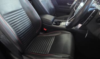 
										Land Rover Discovery Sport P300e R-Dynamic full									