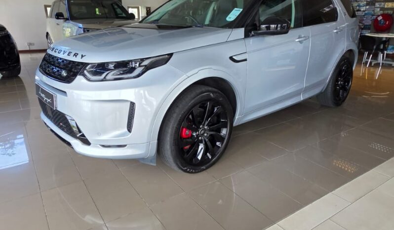 
								Land Rover Discovery Sport P300e R-Dynamic full									