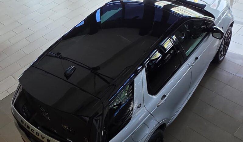 
								Land Rover Discovery Sport P300e R-Dynamic full									