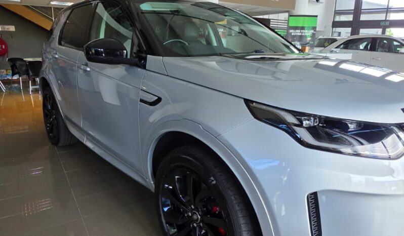 
								Land Rover Discovery Sport P300e R-Dynamic full									