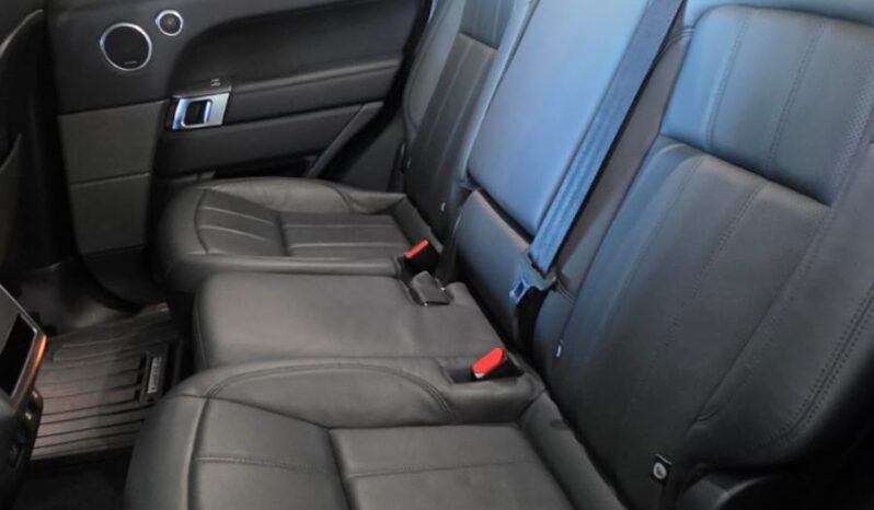 
								Range Rover Sport P400e HSE full									