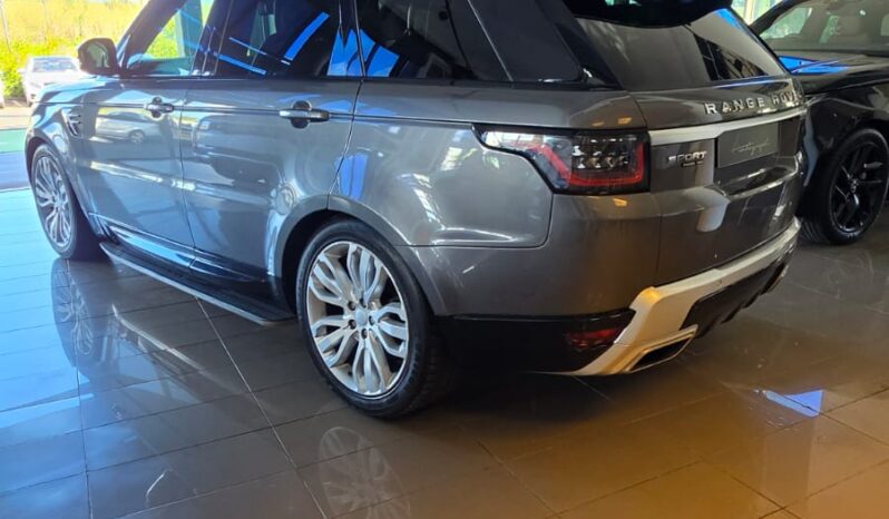 
								Range Rover Sport P400e HSE full									