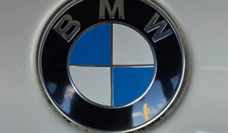 
								BMW X1 SDrive 18I full									