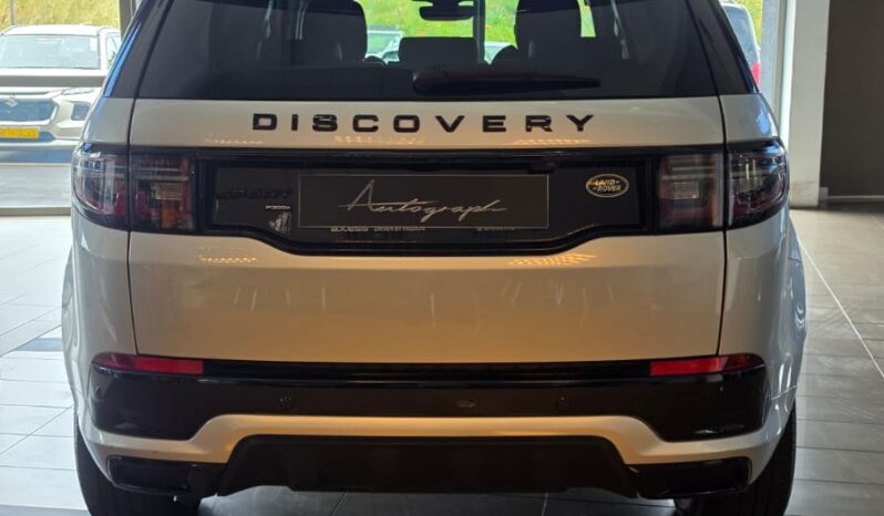 
								Land Rover Discovery Sport P300e R-Dynamic full									
