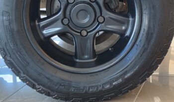 
										Land Rover Defender 90 XS SW full									
