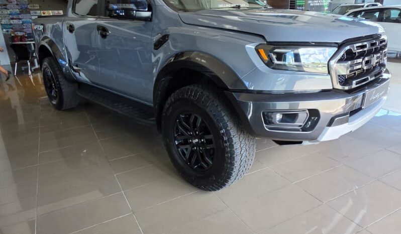 
								Ford Ranger Raptor 2.0 full									
