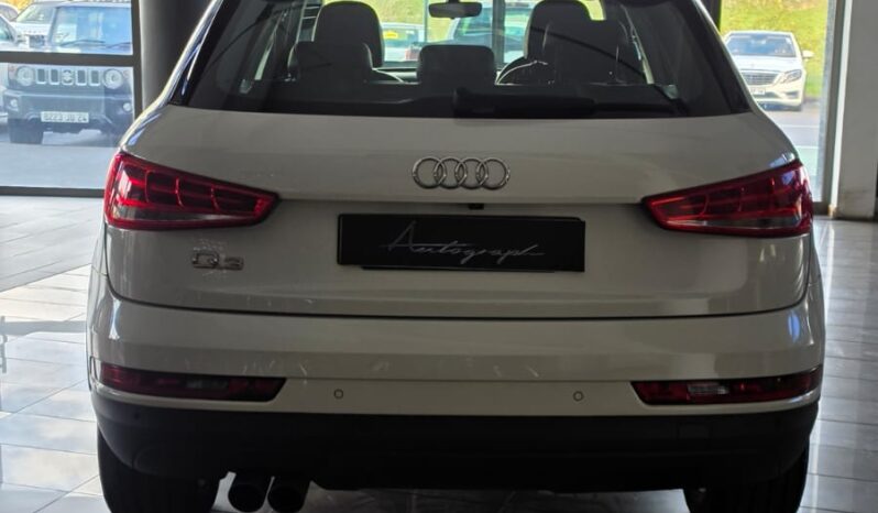 
								Audi Q3 1.4 TFSI full									