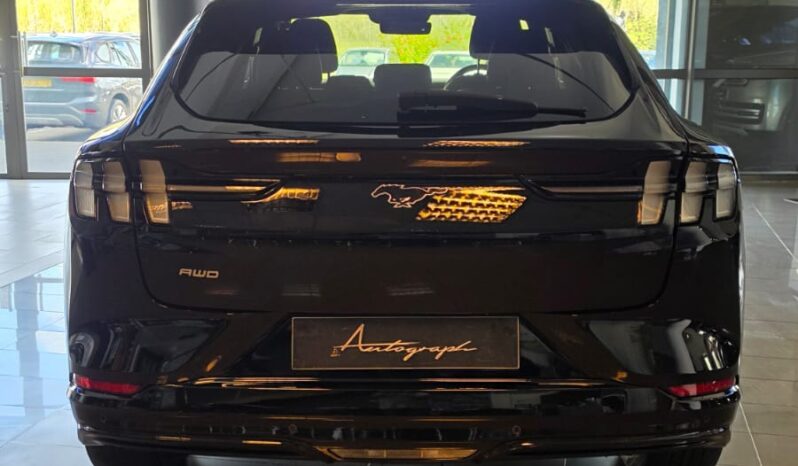 
								Ford Mustang Mach-E Extended Range full									