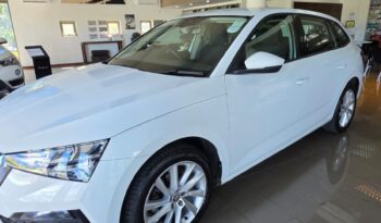 
										Skoda Scala Ambition full									