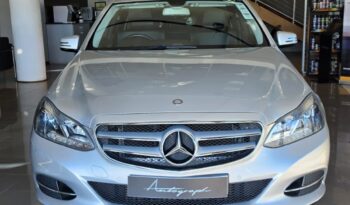 
										Mercedes E200 AvantGarde full									