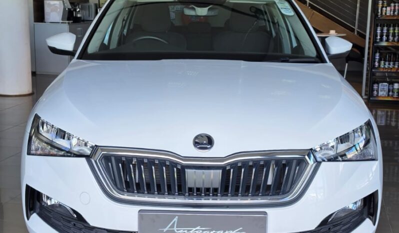 
								Skoda Scala Ambition full									