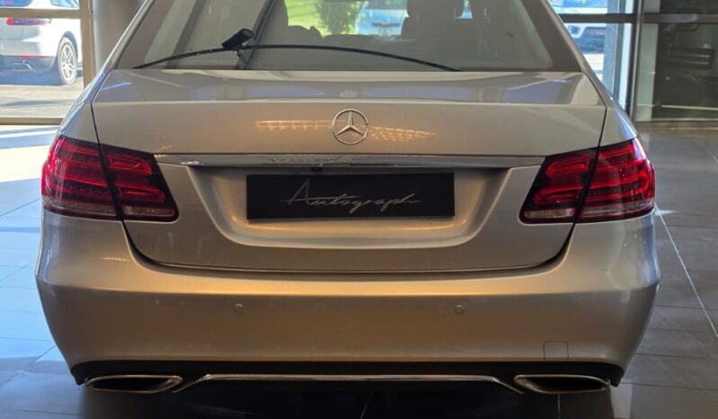 
								Mercedes E200 AvantGarde full									