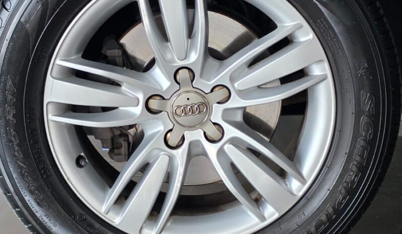 
								Audi Q3 1.4 TFSI full									
