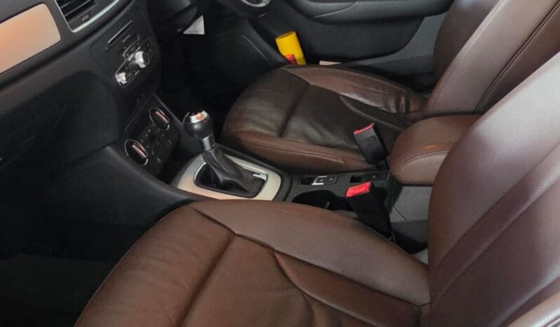 
								Audi Q3 1.4 TFSI full									
