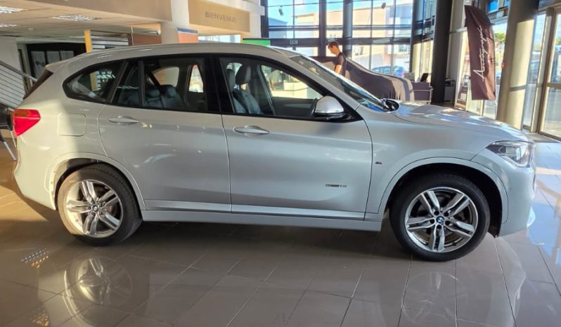 
								BMW X1 SDrive 18I MSport full									
