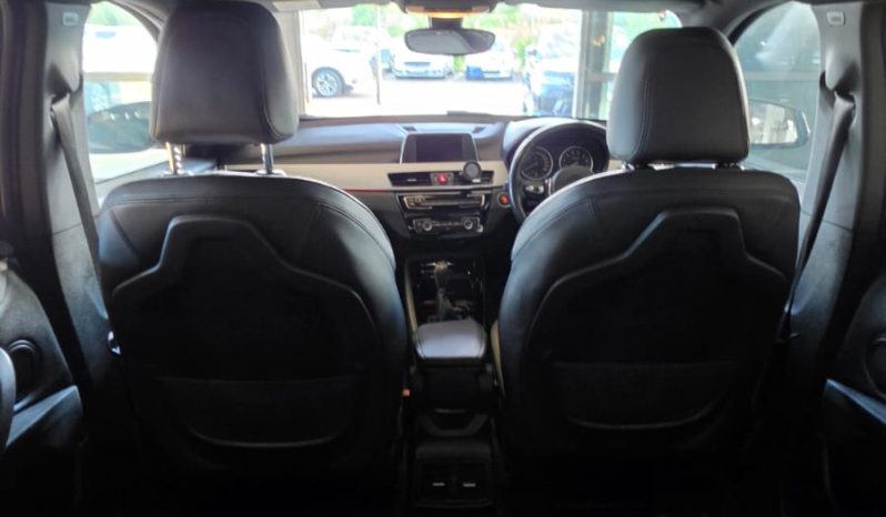 
								BMW X1 SDrive 18I MSport full									