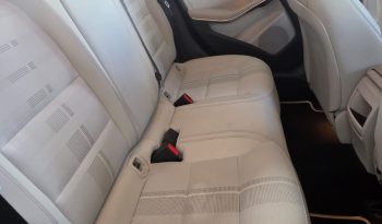 
										Mercedes-Benz GLA 200 Urban full									