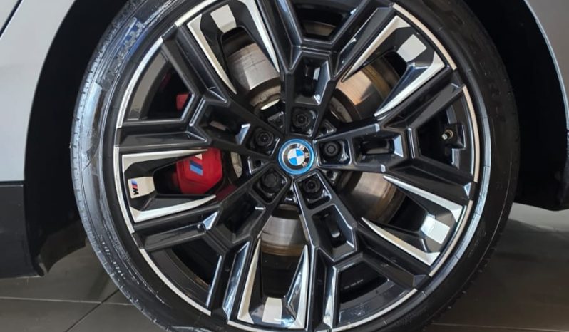 
								BMW I5 M60 XDrive full									