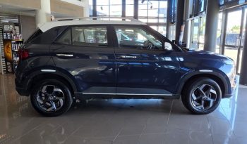 
										Hyundai Venue 1.0 GLX full									