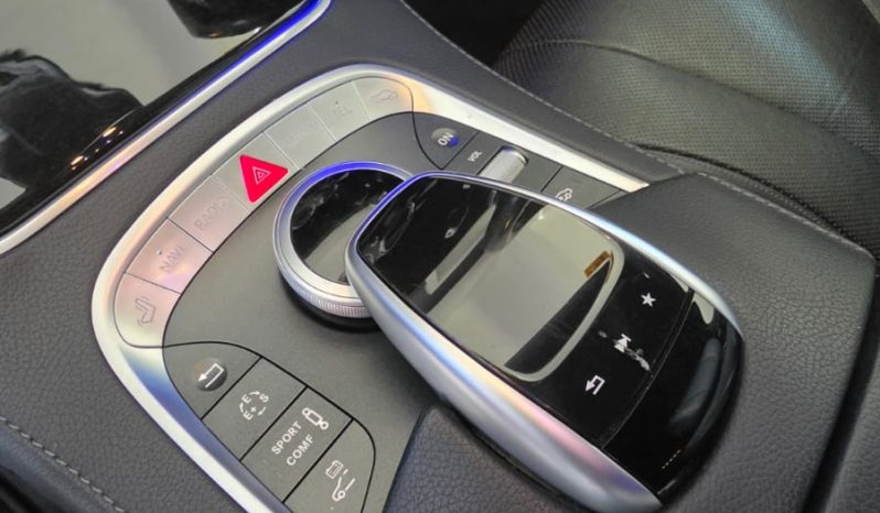 
								Mercedes-Benz S500e L AMG Line full									