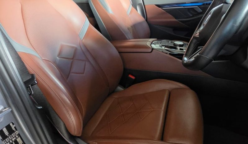 
								BMW I5 M60 XDrive full									
