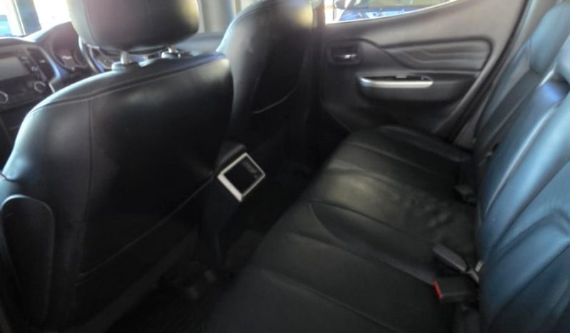 
								Mitsubishi Triton Double Cab 4×4 2.4 MIVEC full									