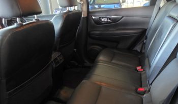
										Nissan Xtrail 2.0 Hybrid full									