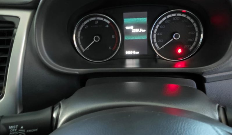 
								Mitsubishi Triton Double Cab 4×4 2.4 MIVEC full									