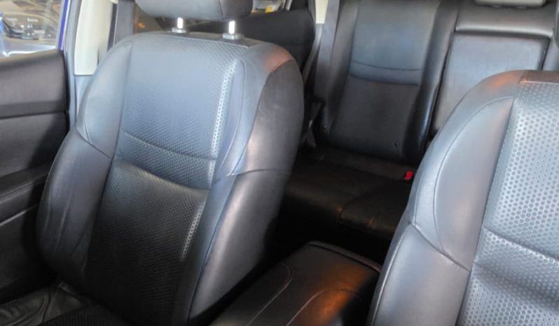 
								Nissan Xtrail 2.0 Hybrid full									