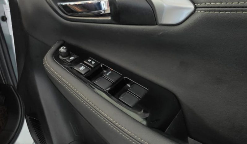 
								Suzuki Grand Vitara 1.5 GLX Mild Hybrid full									