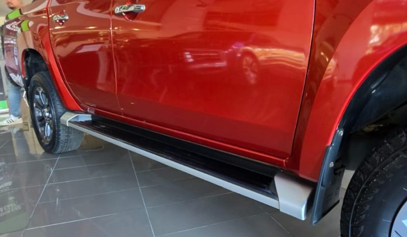 
								Mitsubishi Triton Double Cab 4×4 2.4 MIVEC full									