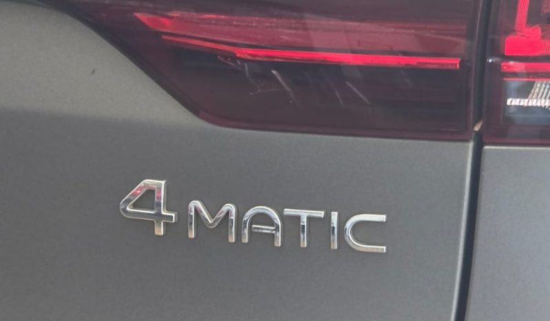 
								Mercedes EQC400 4Matic AMG Line full									