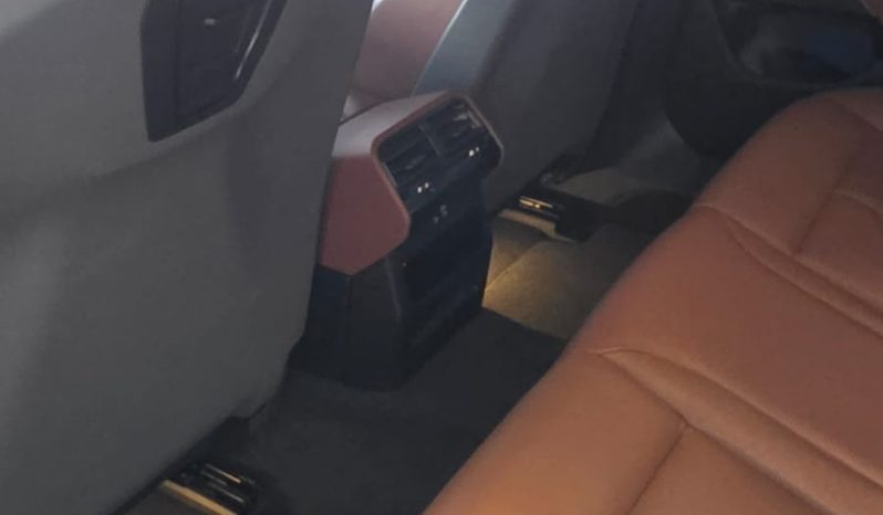 
								BMW I5 M60 XDrive full									