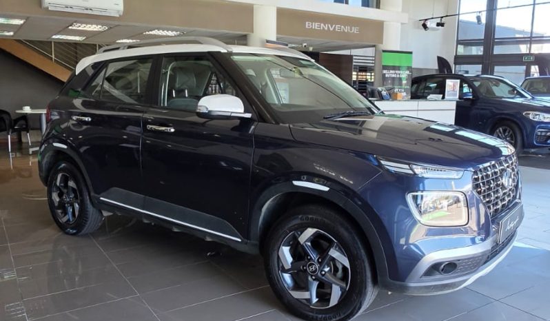 
								Hyundai Venue 1.0 GLX full									
