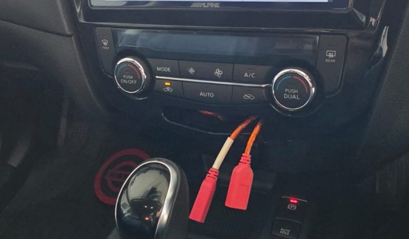 
								Nissan Xtrail 2.0 Hybrid full									