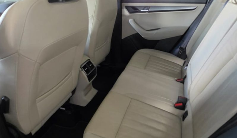 
								Skoda Karoq 1.4 TSI full									