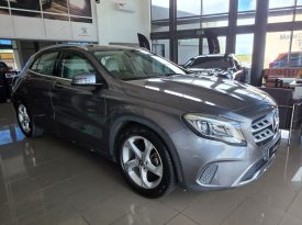 Mercedes-Benz GLA 200 Urban