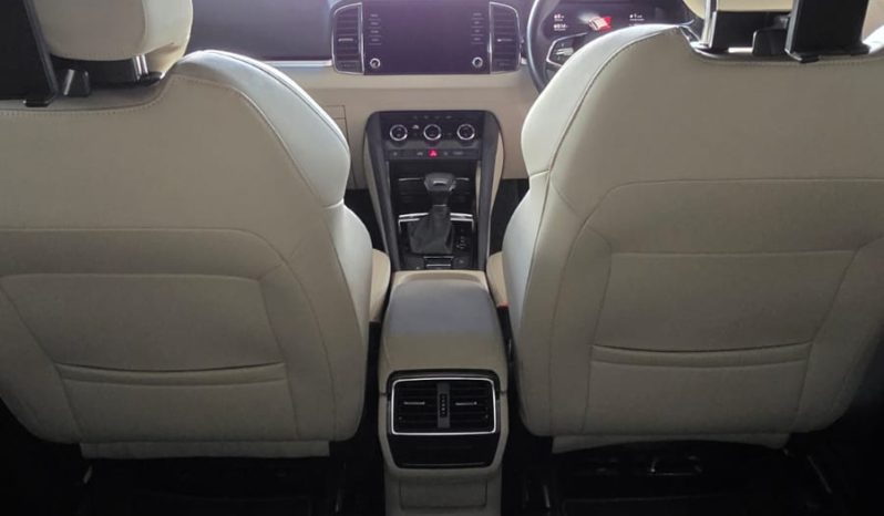 
								Skoda Karoq 1.4 TSI full									