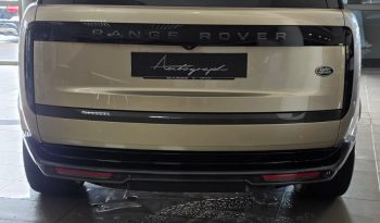 
										Range Rover Vogue 3.0 P440e HSE full									