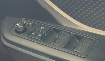 
										Toyota CHR 1.8 Hybrid full									