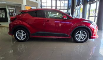 
										Toyota CHR 1.8 Hybrid full									