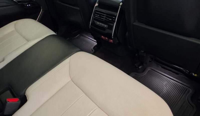 
								Range Rover Sport P460e HSE full									