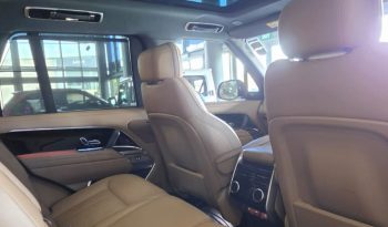 
										Range Rover Vogue 3.0 P440e HSE full									