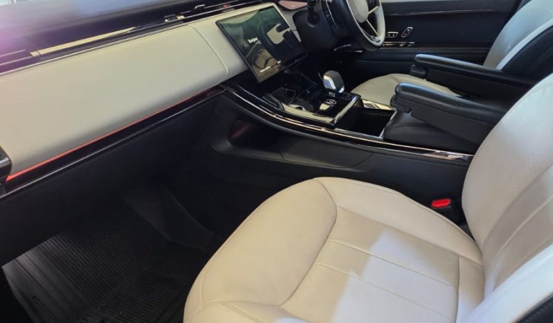 
								Range Rover Sport P460e HSE full									