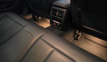
										BMW 330e full									